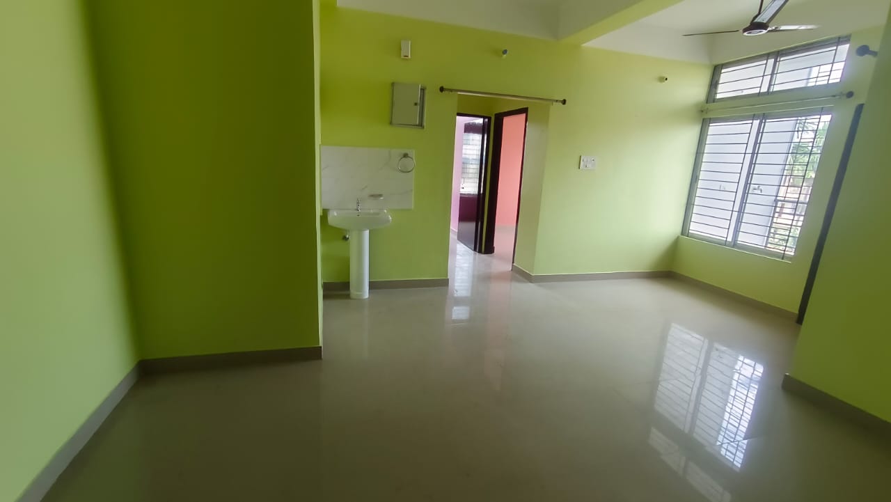 Unfurnished 2bhk in Rukmini Gaon, Guwahati, Assam, India for Rent